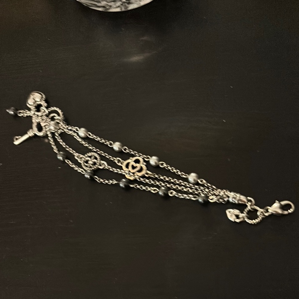 Elegant Silver Chain Bracelet with Black Accents